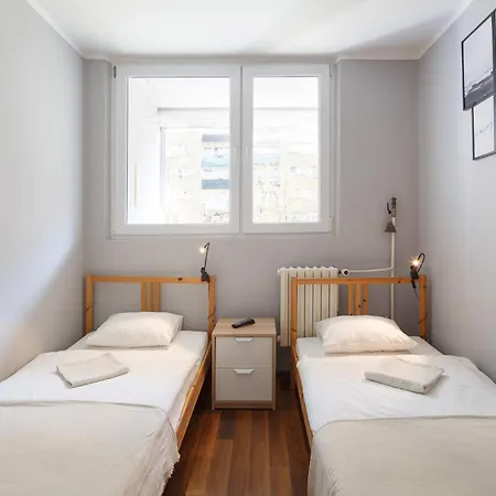 #2rooms5beds:) アパート