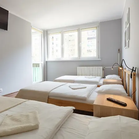 アパート #2rooms5beds:)